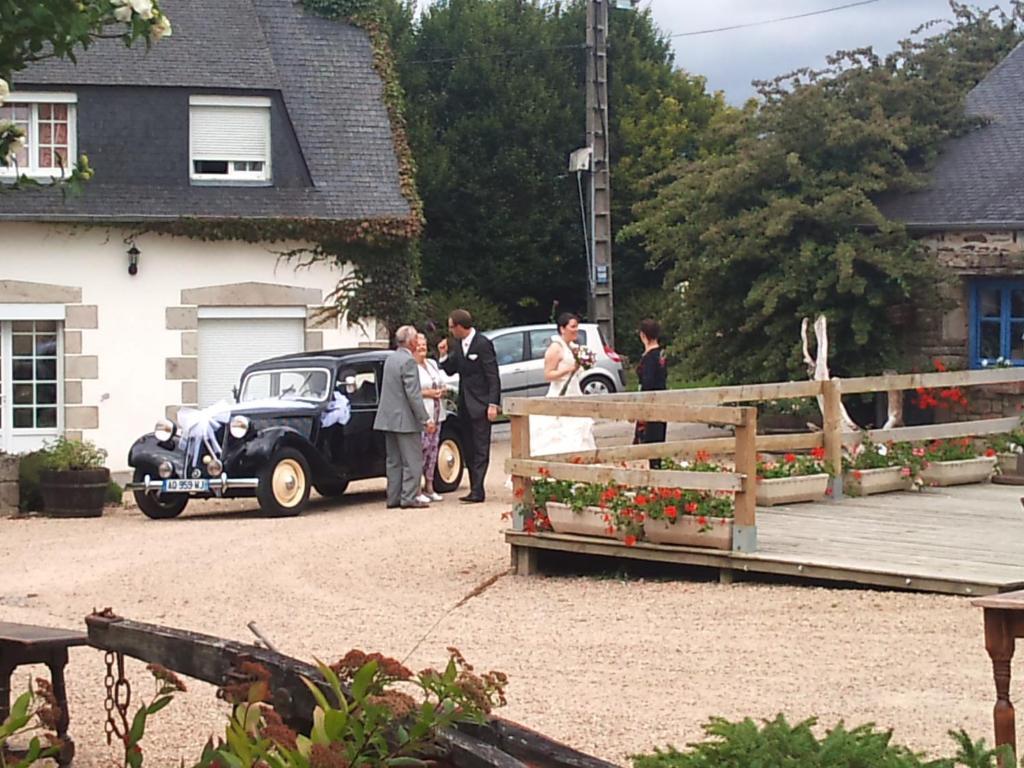 Le Puits De Jeanne Hotel Plouégat-Moysan Buitenkant foto
