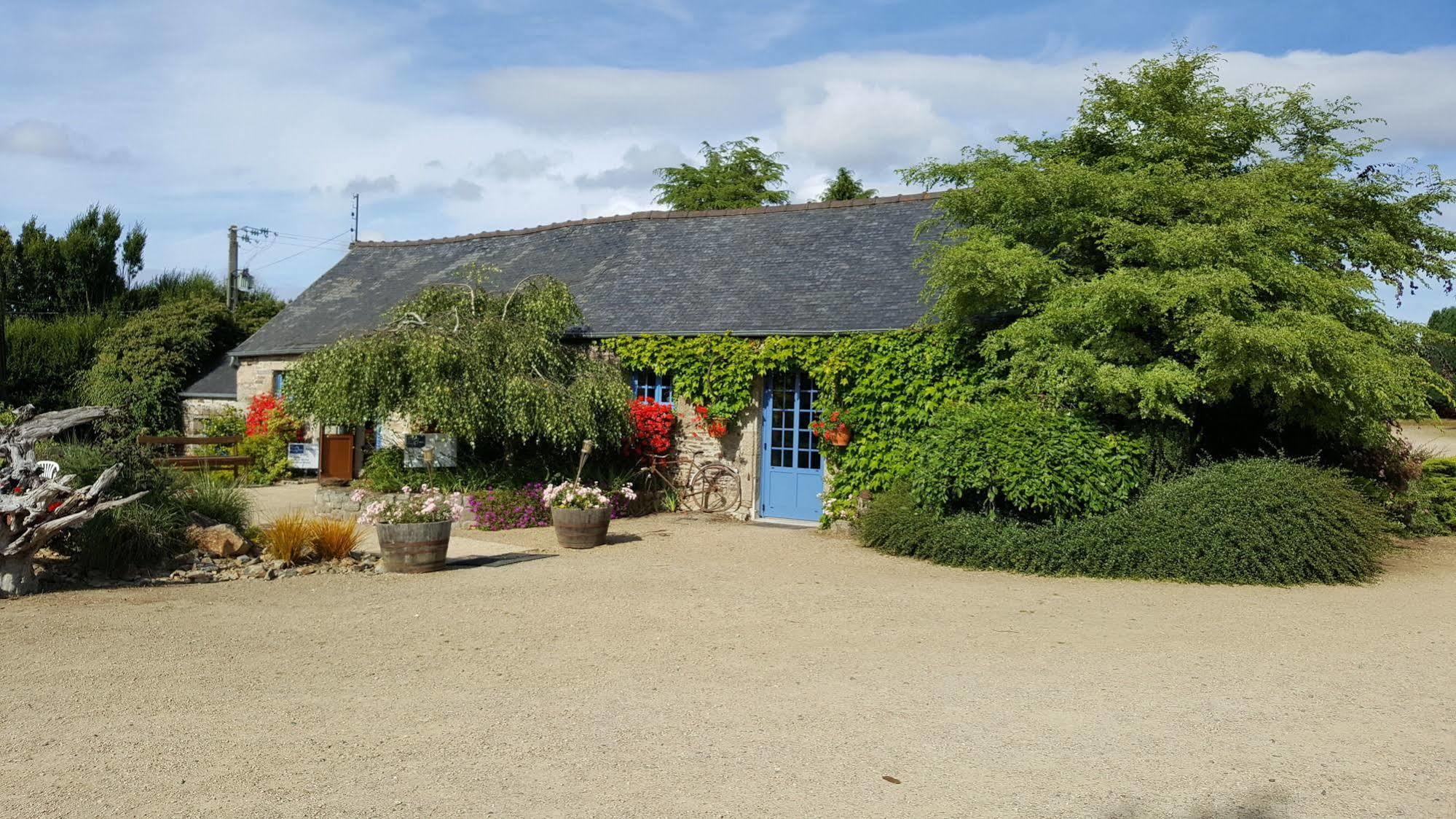 Le Puits De Jeanne Hotel Plouégat-Moysan Buitenkant foto